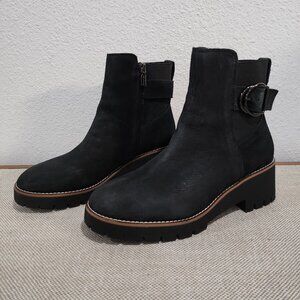 Blondo Women's Waterproof Dagger Fashion Boot